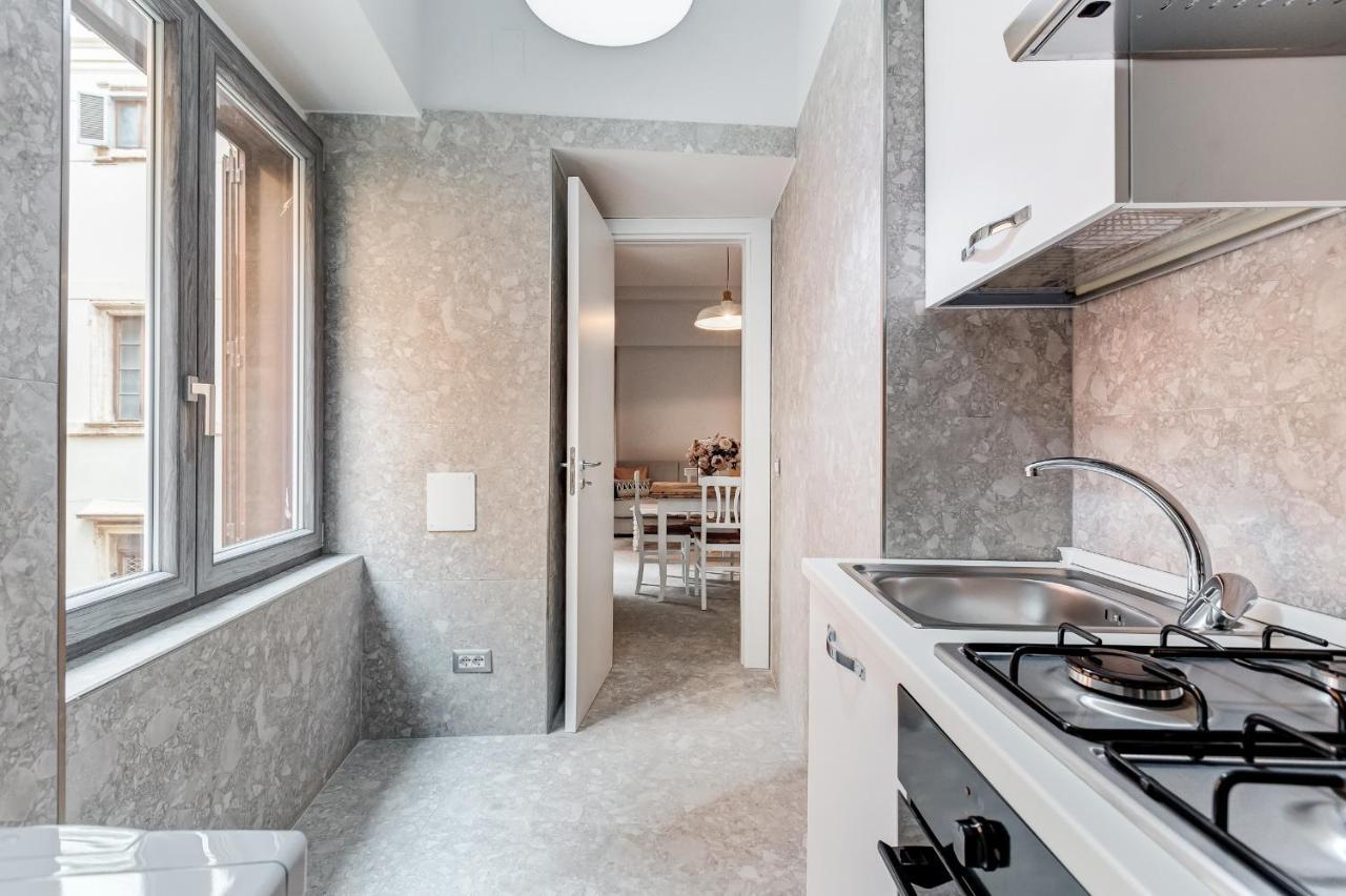 Trevi Fountain - Shabby - Romedreamhome * Roma