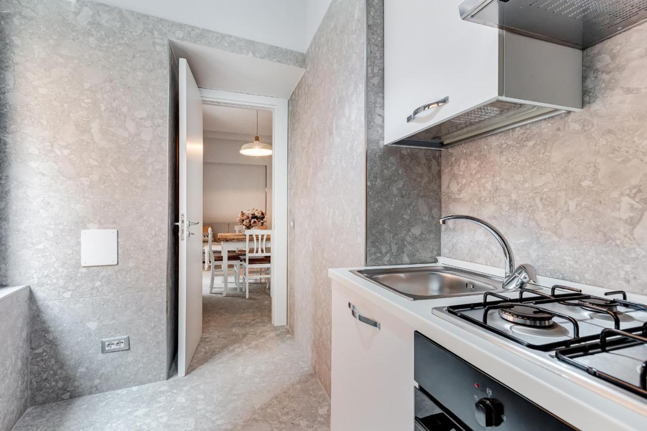 Trevi Fountain - Shabby - Romedreamhome * Roma