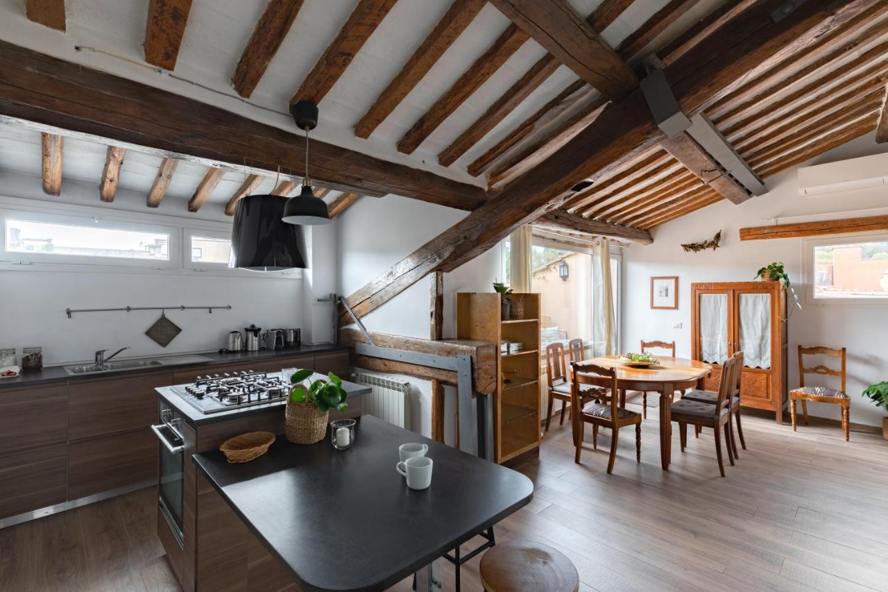 Apartamento Amazing Penthouse With Terrace And Rooftop In Trastevere *