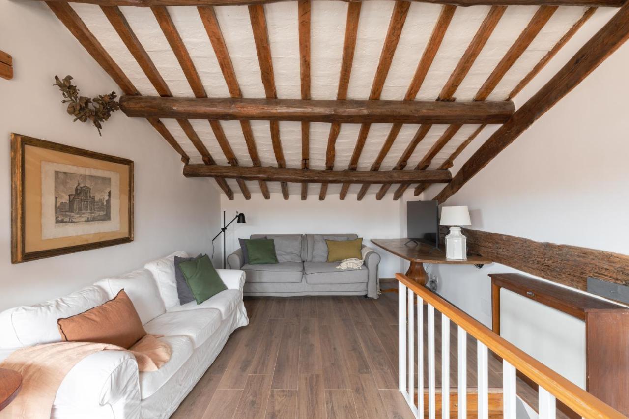 Amazing Penthouse With Terrace And Rooftop In Trastevere *