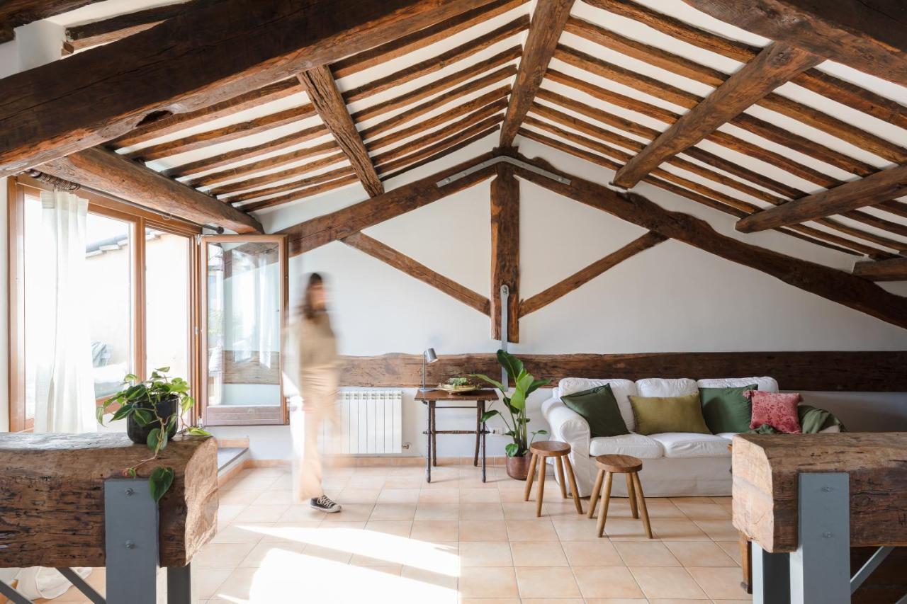 Amazing Penthouse With Terrace And Rooftop In Trastevere