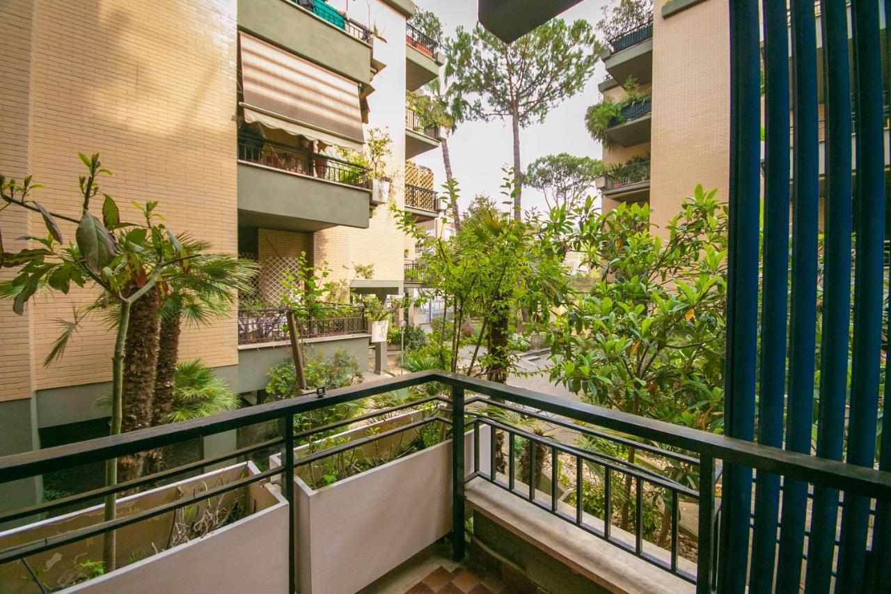 The Voice Of The Moon Apartment Rome