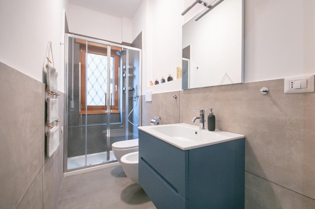 Apartment The Voice Of The Moon Rome