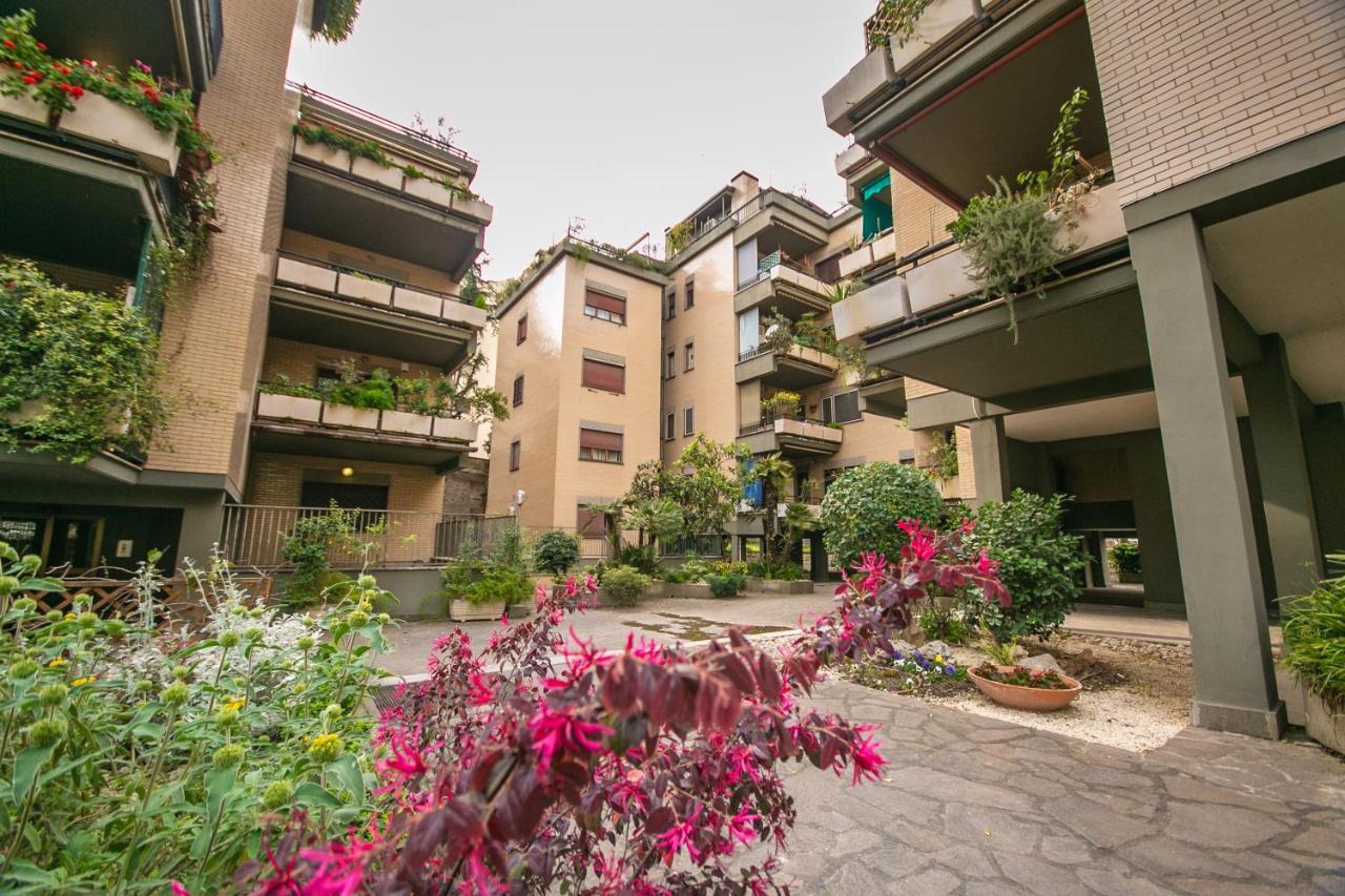 The Voice Of The Moon Apartment *