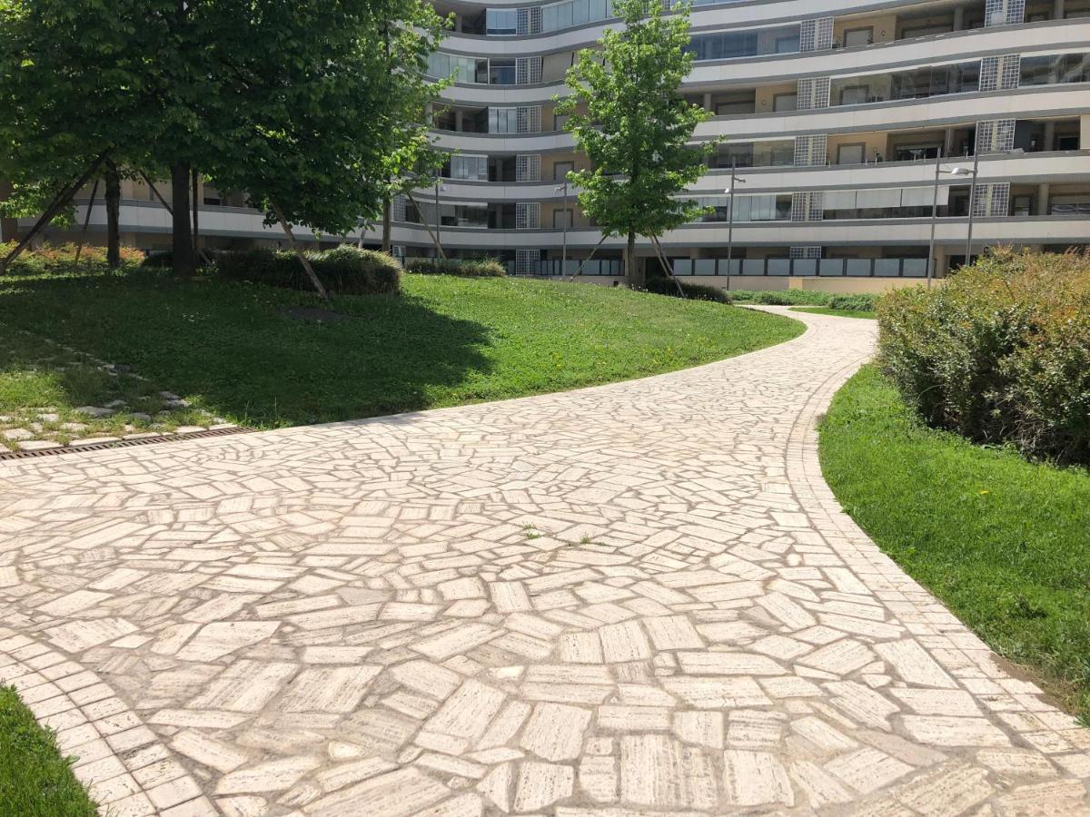 Apartamento Kamchu With Terrace Near Metro Con Vista Roma