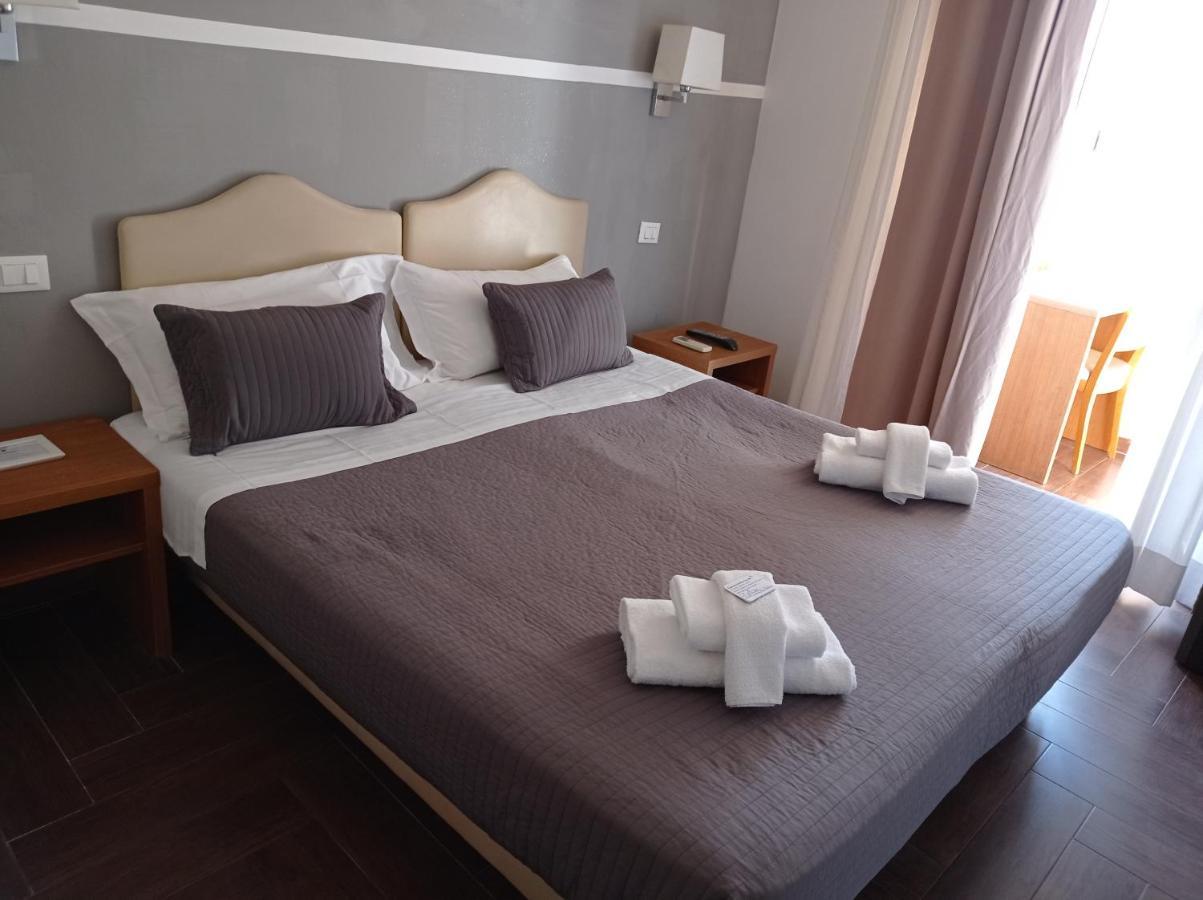 Hotel Travellers Roma