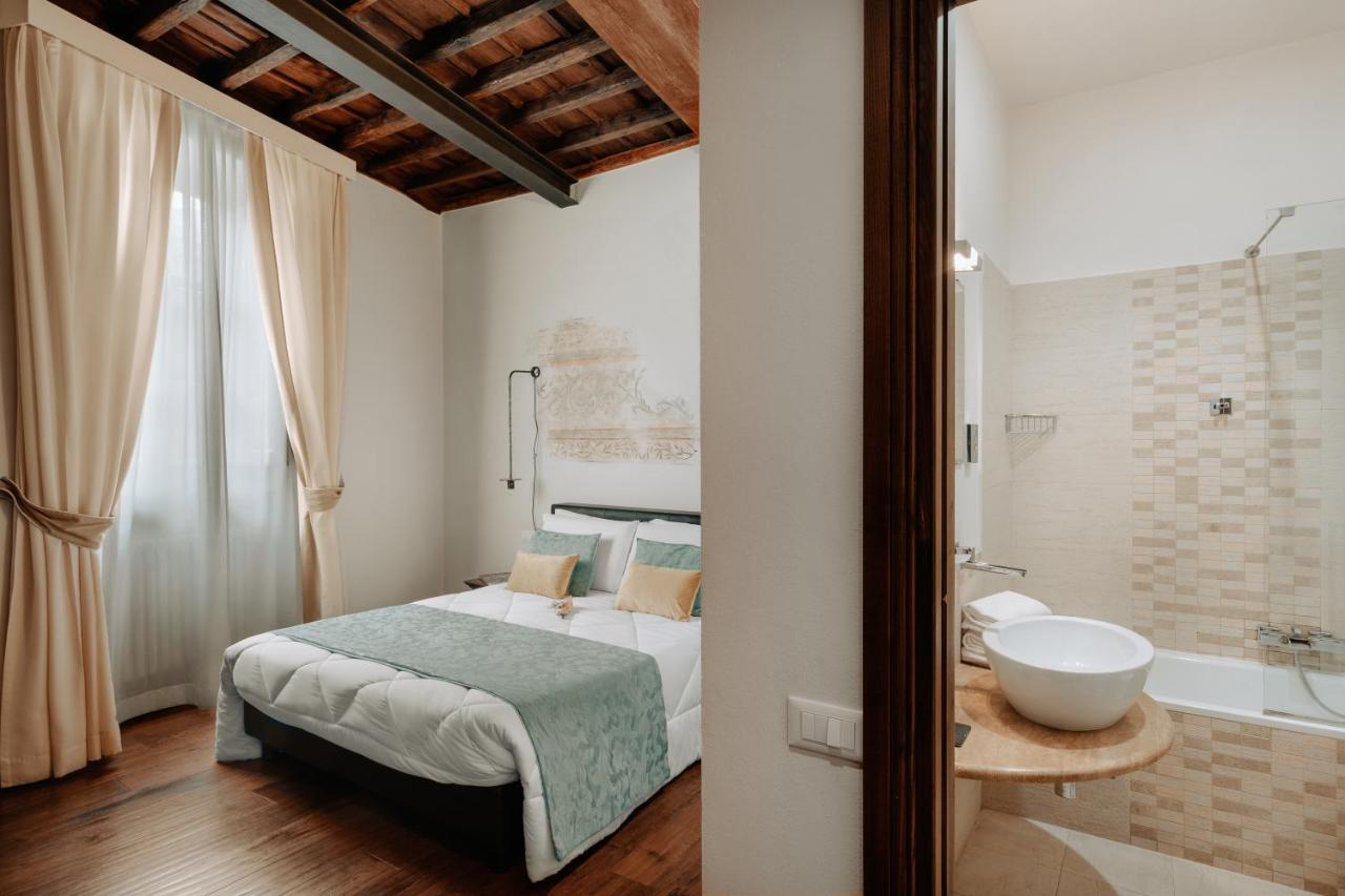 Bed and breakfast Relais Giulia Roma