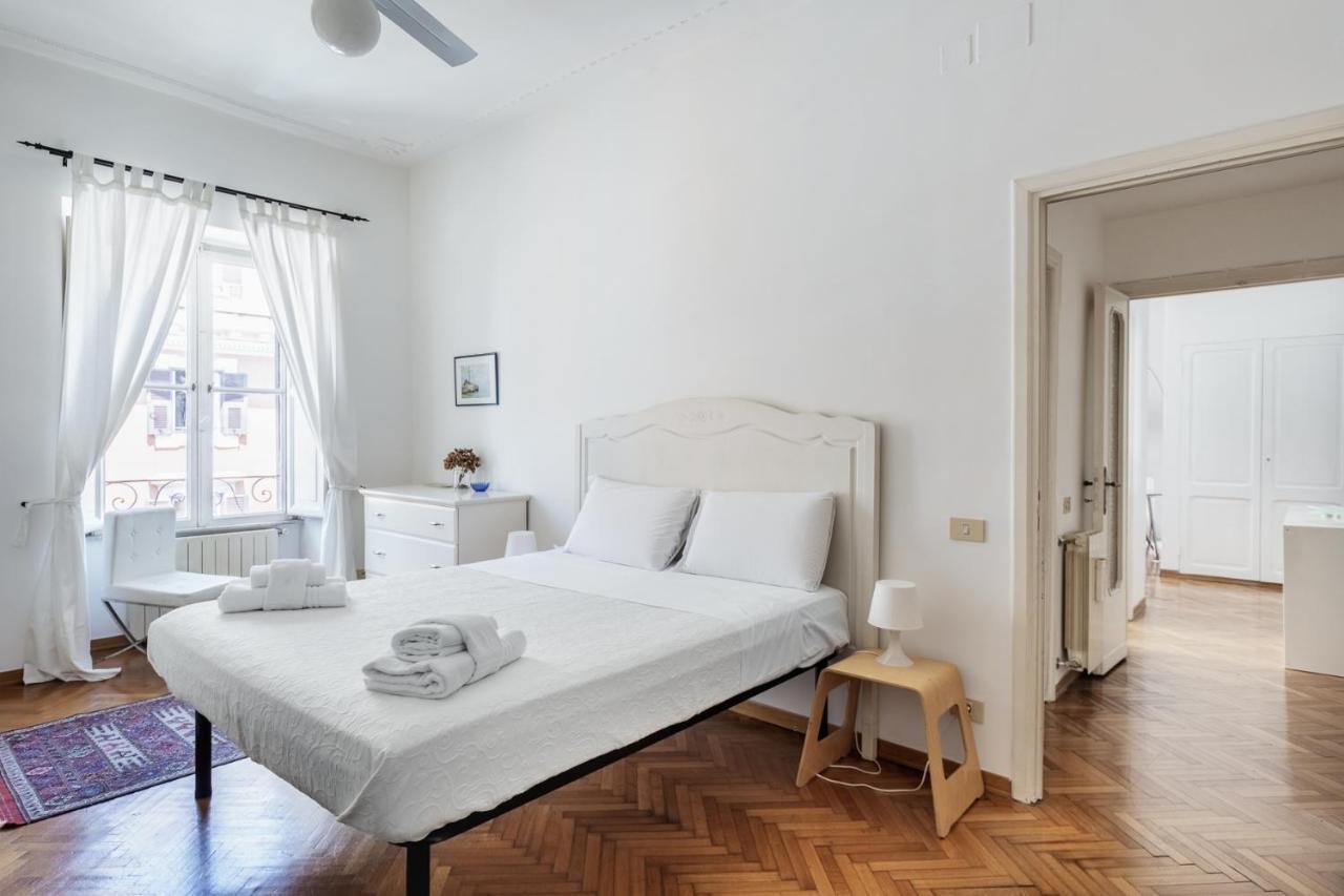Leilighet Sunny Flat Near Borghese Roma