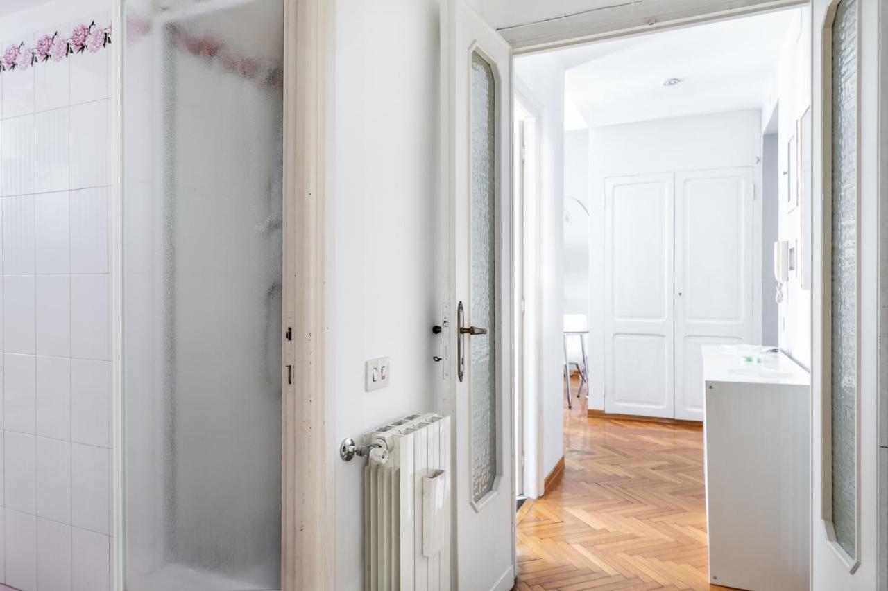 Leilighet Sunny Flat Near Borghese Roma