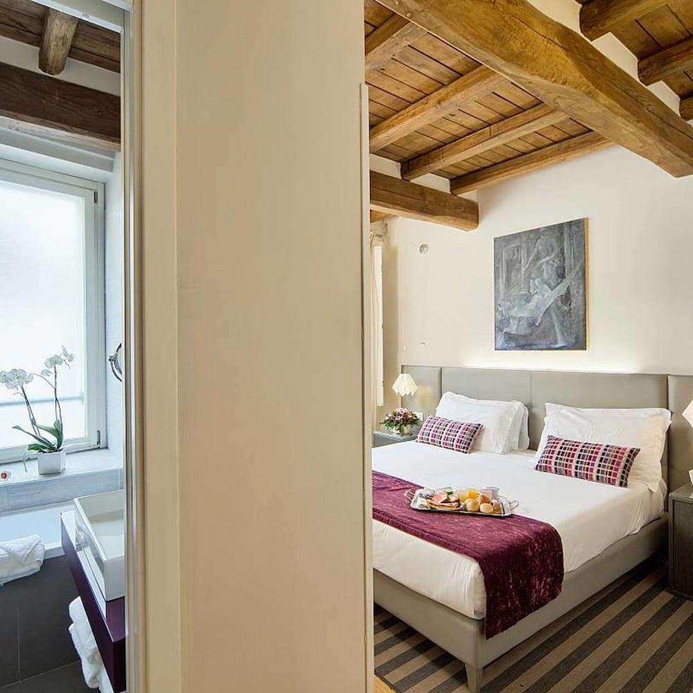 Trevi Palace Luxury 4*