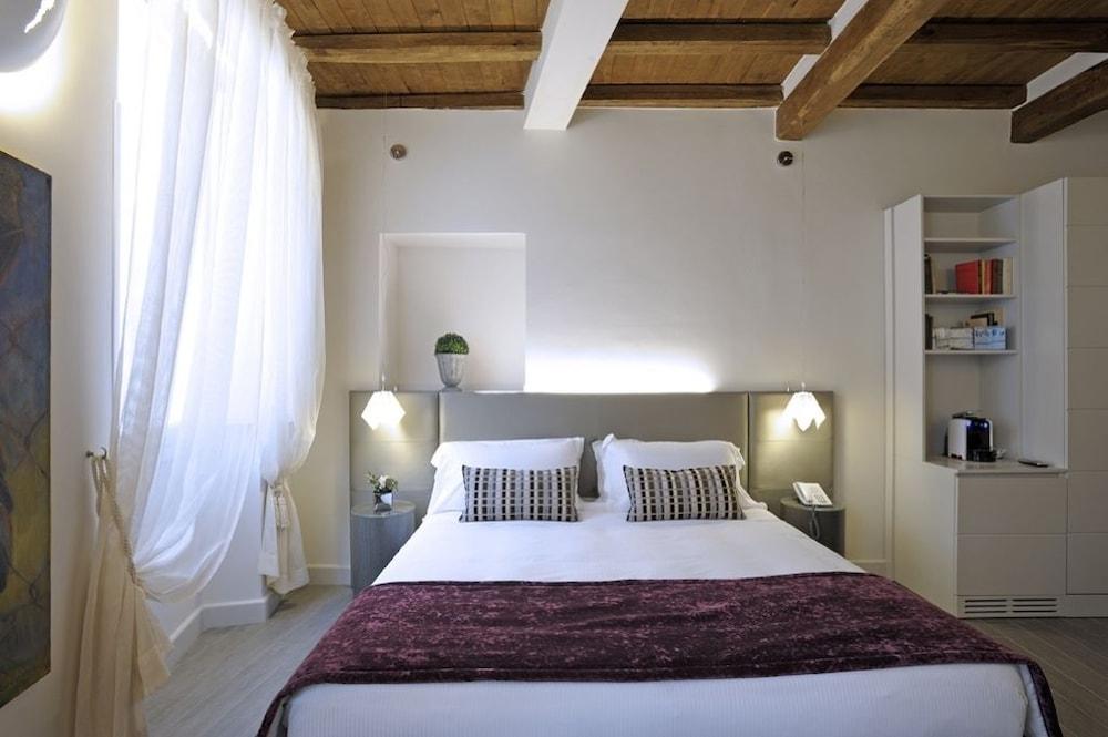 Hotel Trevi Palace Luxury