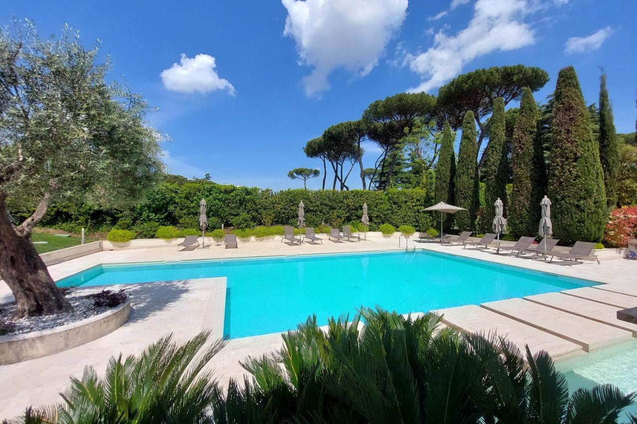 Luxury Aurelia With Swimming Pool Apartamento