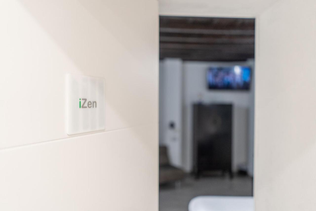 Affittacamere Irooms - Spanish Steps 4*