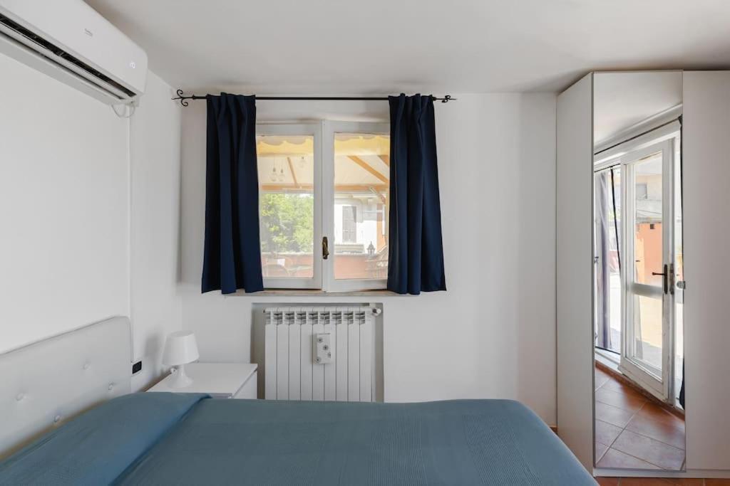 Penthouse With Jacuzzi On Private Terrace In Trastevere Appartamento