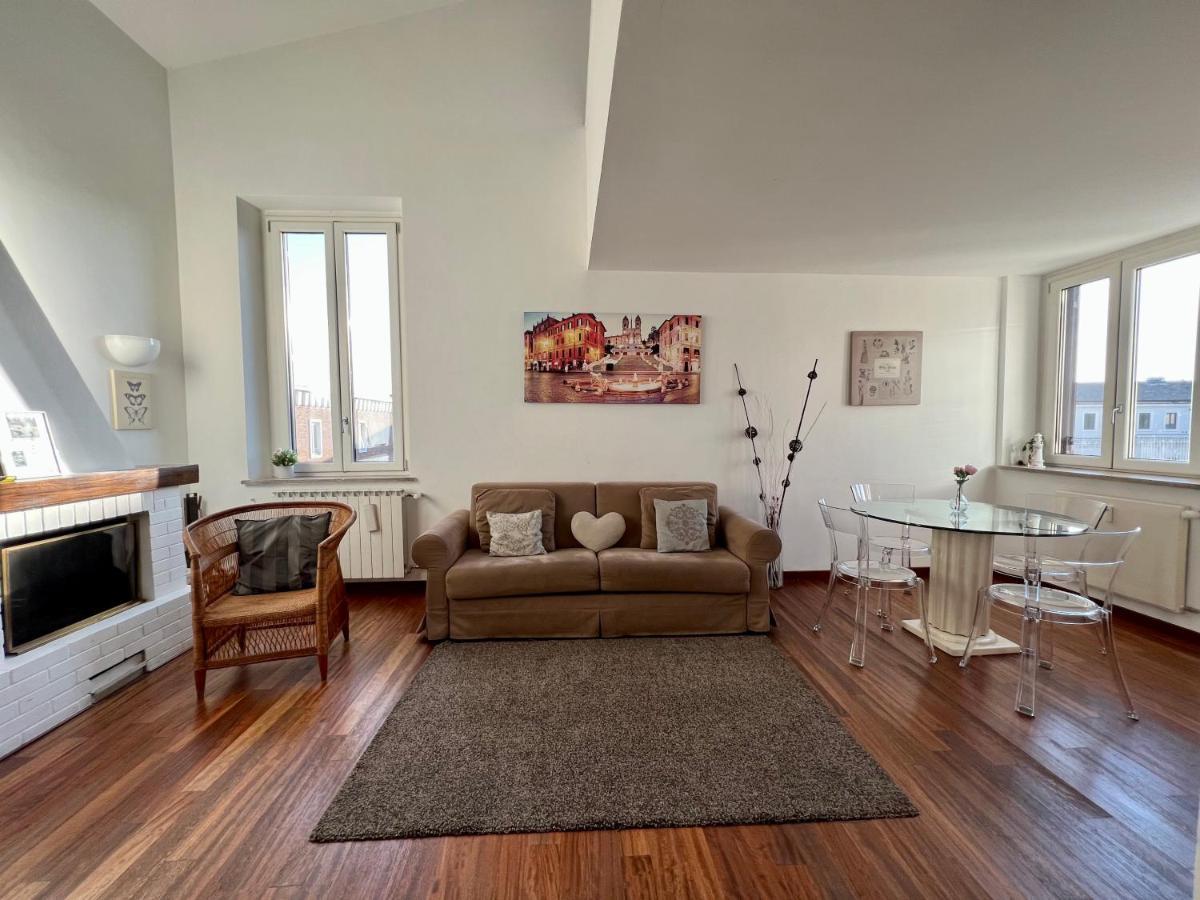 Il Palazzetto Di Via Della Frezza Apartamento