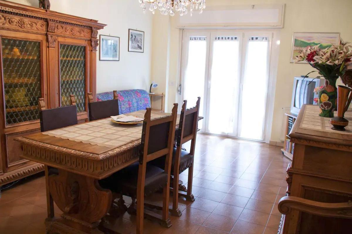 Una Casa A