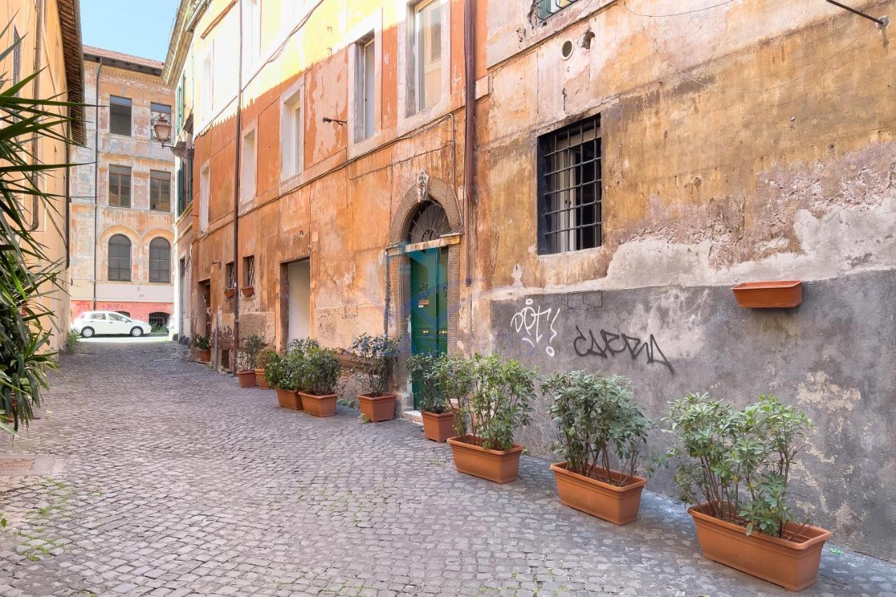 Apartamento Cozy, Sunny In The Heart Of Trastevere