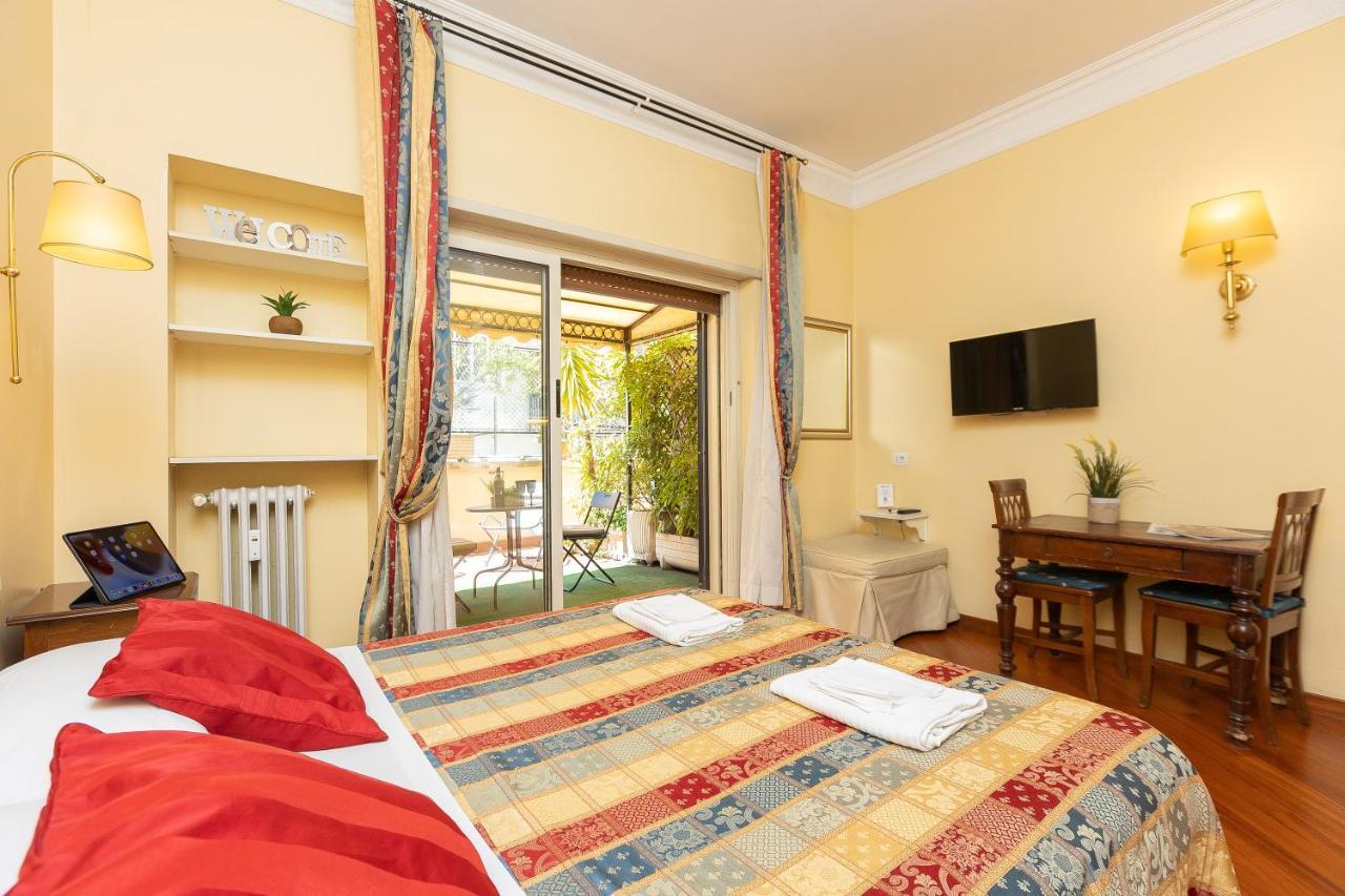 Internouno Deluxe 3* Rom