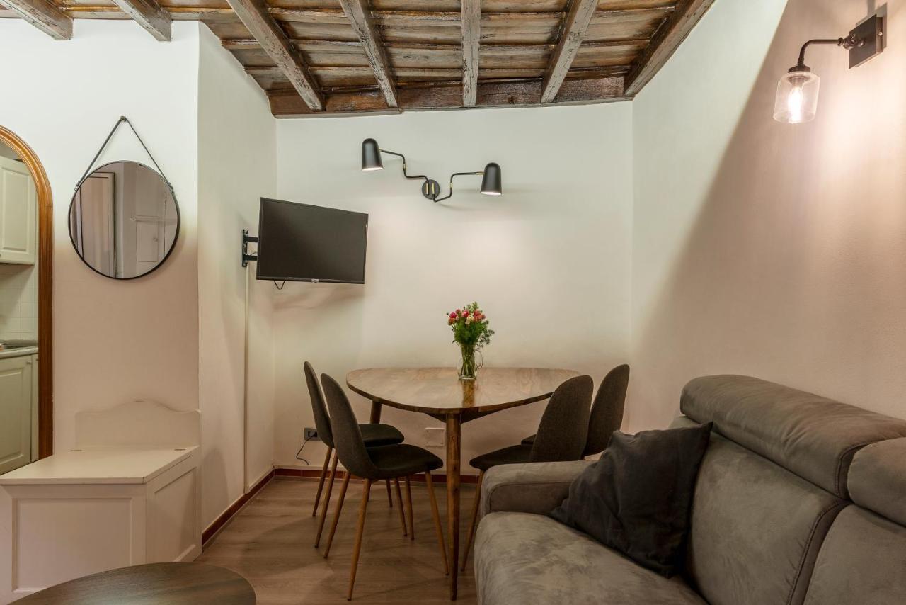 Giubbonari 23 - Fromhometorome Roma