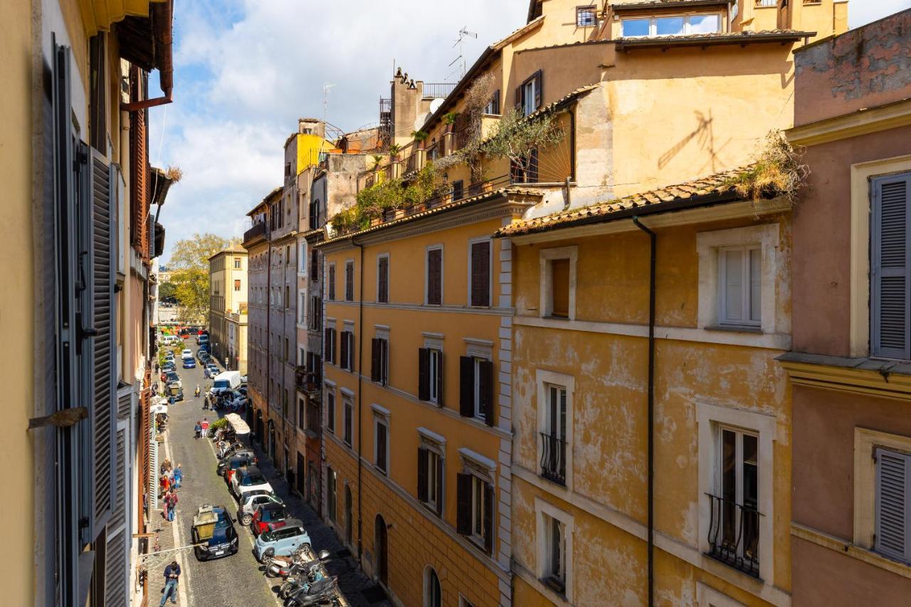 Navona Open Space Apartments Aparthotel
