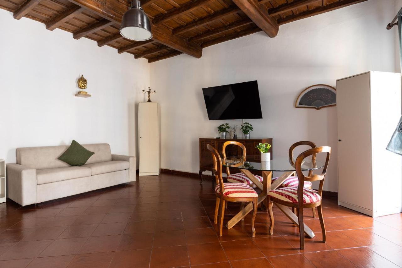 Navona Open Space Apartments 4* Roma