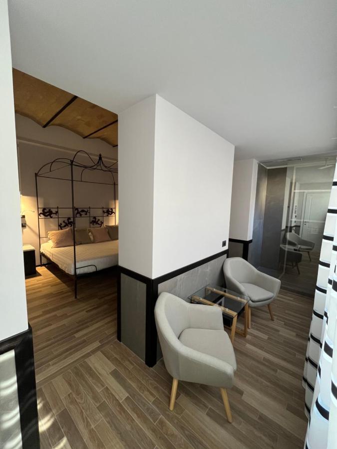 Flâneur - Rooms&suites By Visconti *