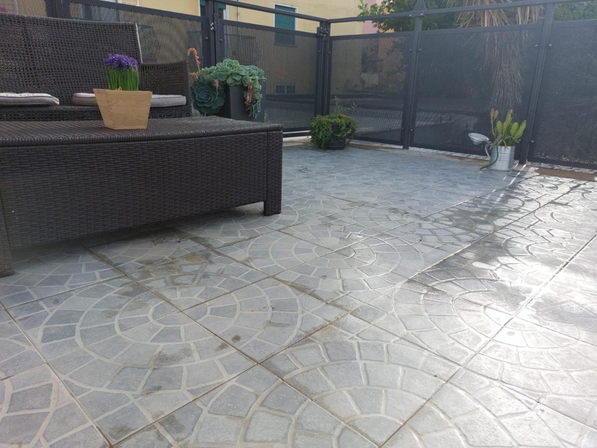 Vic Pigneto, Luxury House Terrace Apartamento