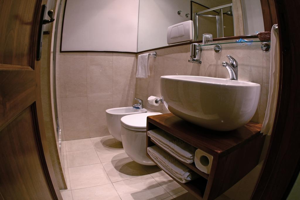 Al Colonnato Di San Pietro Bed and breakfast Roma
