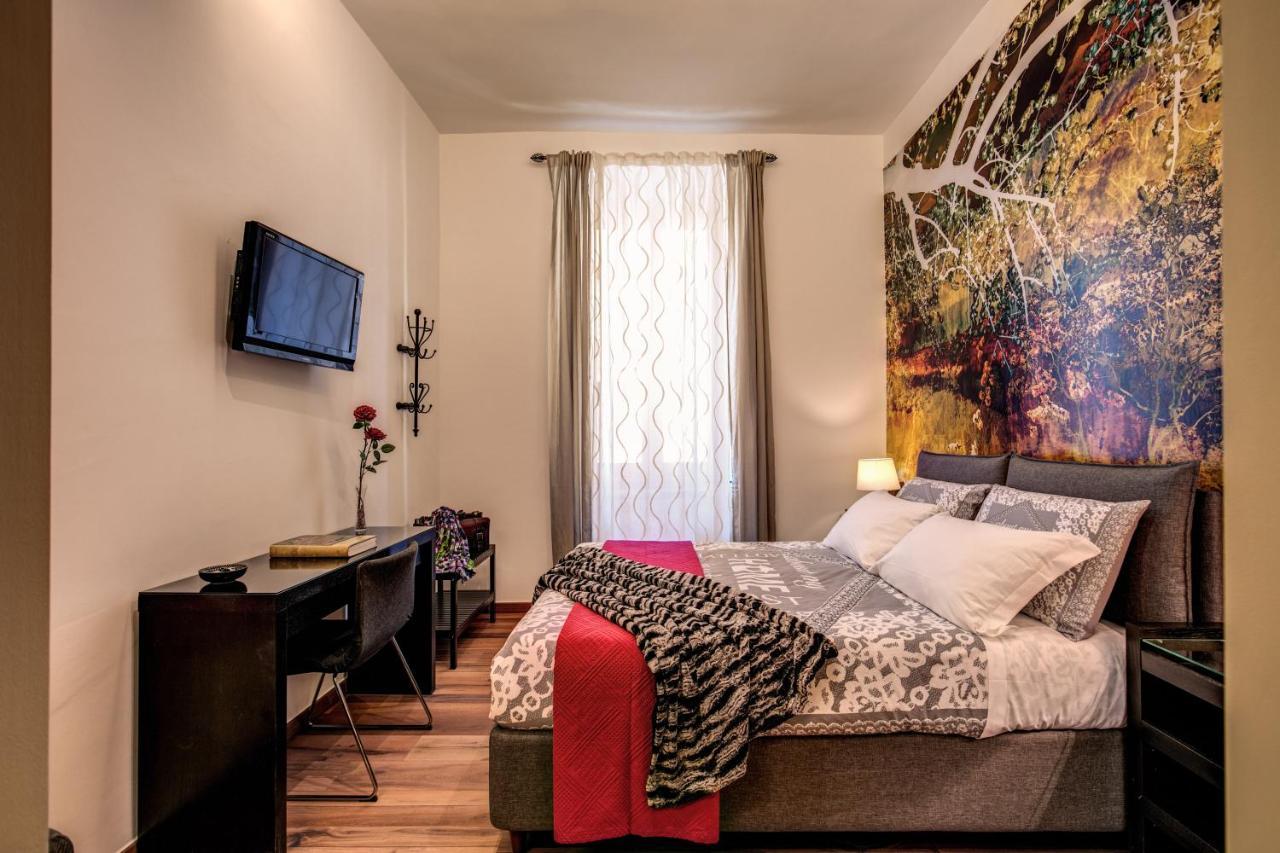 Monticello Via Cavour Guest house Rome