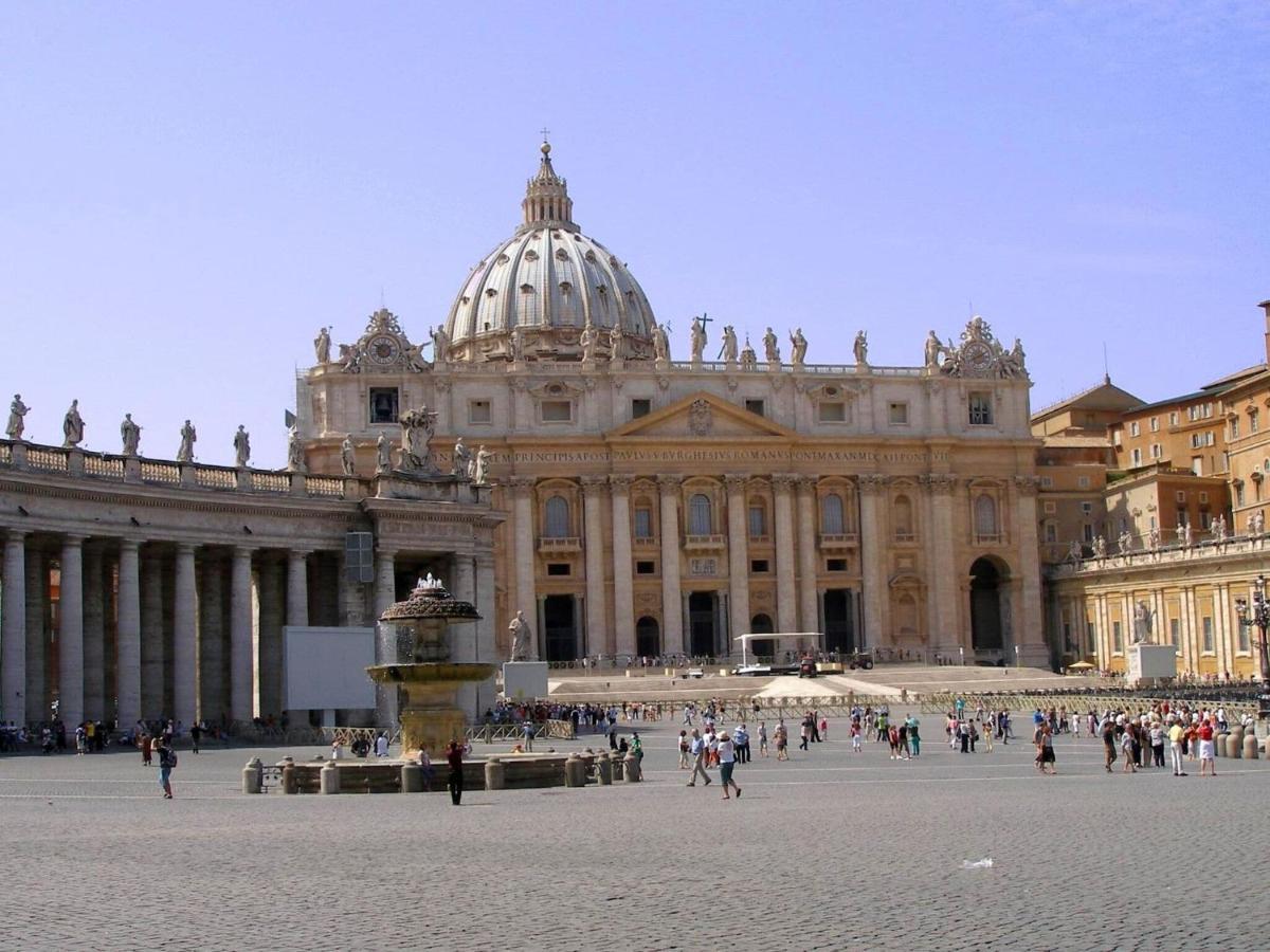 Apartamento Nice In Near San Giovanni Train Station Roma