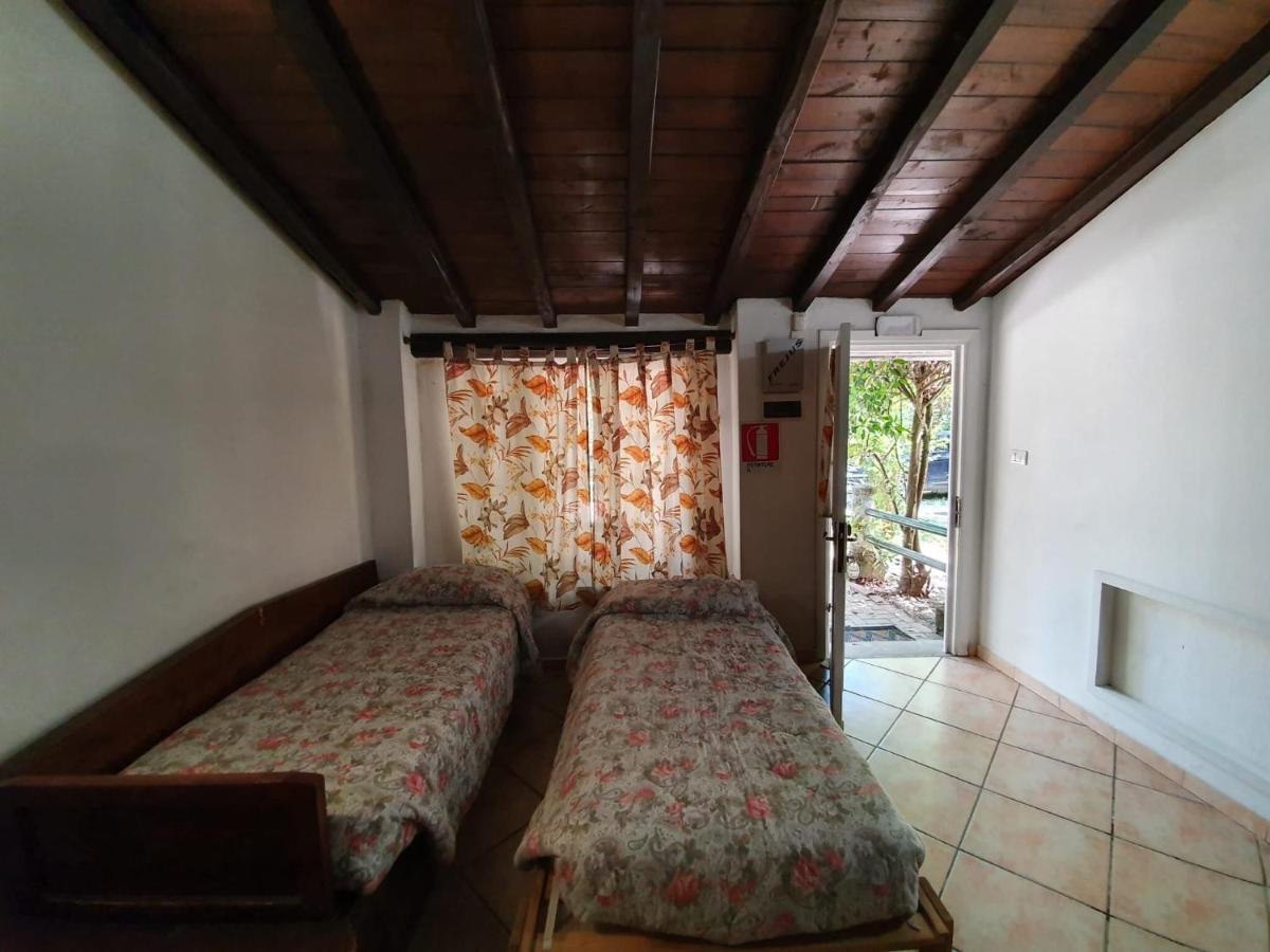 Beautiful In With Shared Swimming Pool Leilighet Roma