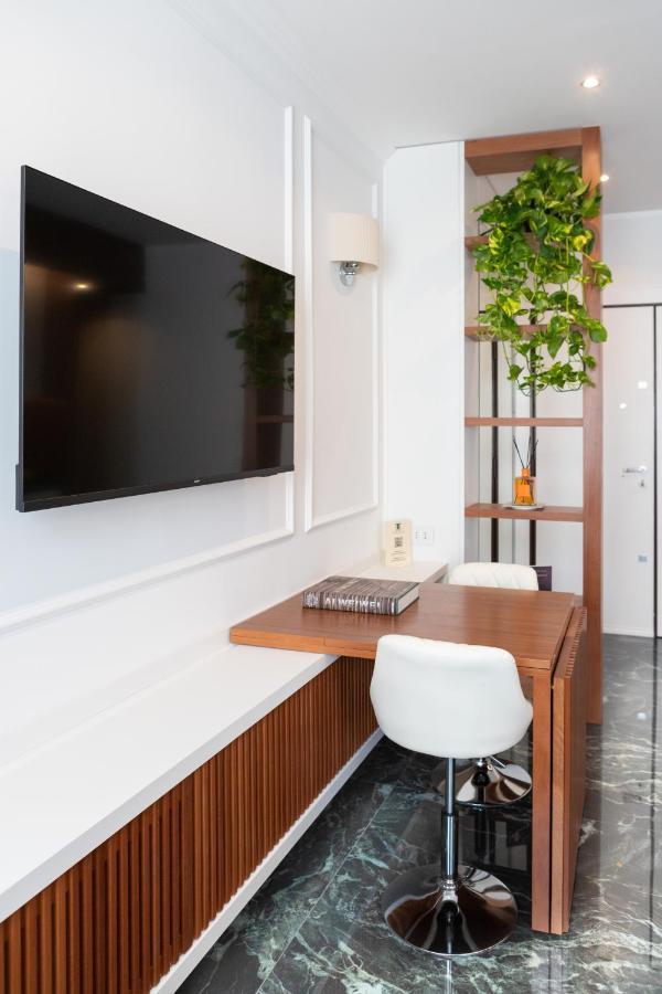 Domus Prestige -suite Repubblica- In Apartment *