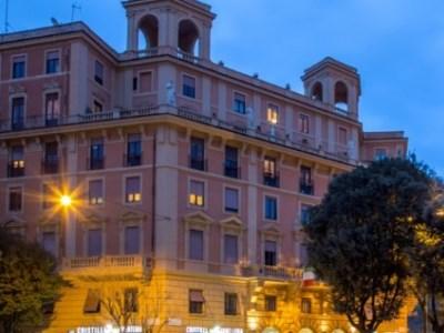 Western Astrid Roma