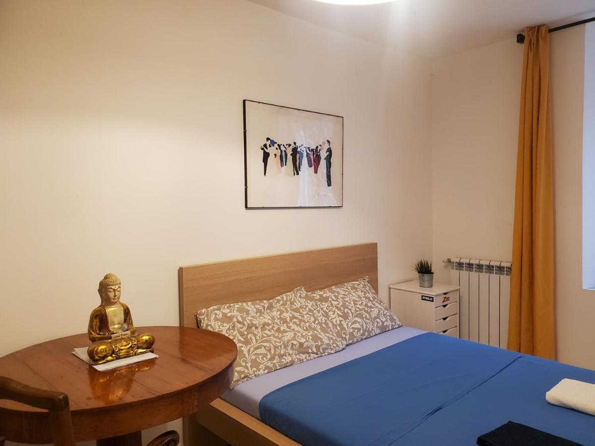 Bed & Breakfast Friendly House At Trastevere Roma