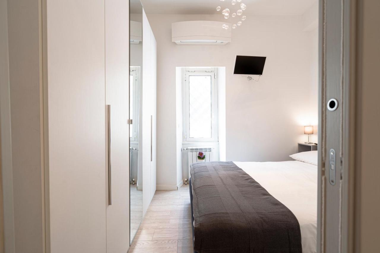 Apartment Appia Purple Terrace In