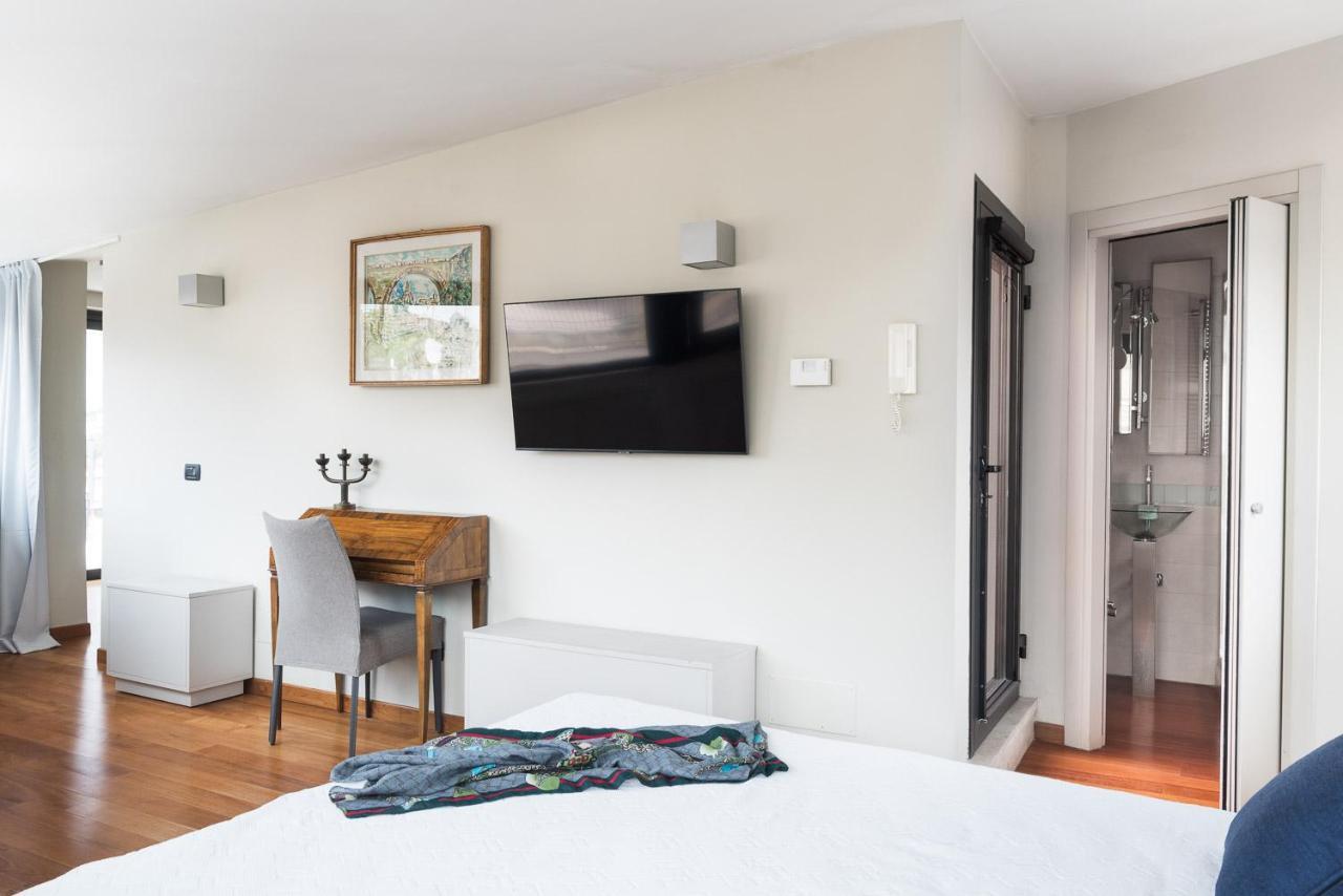 Idyllia - Penthouse In Navona Area * Roma