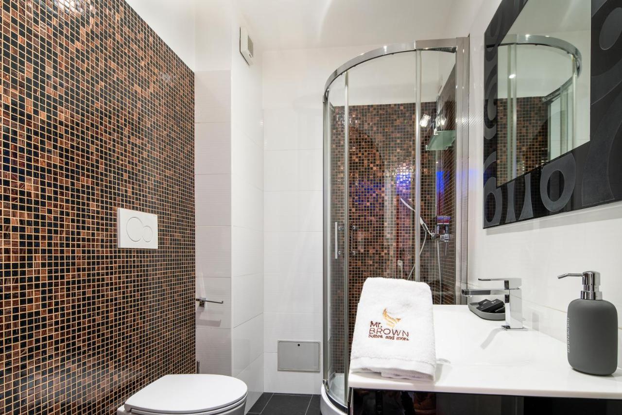 Mr Brown - Eur Apartamento