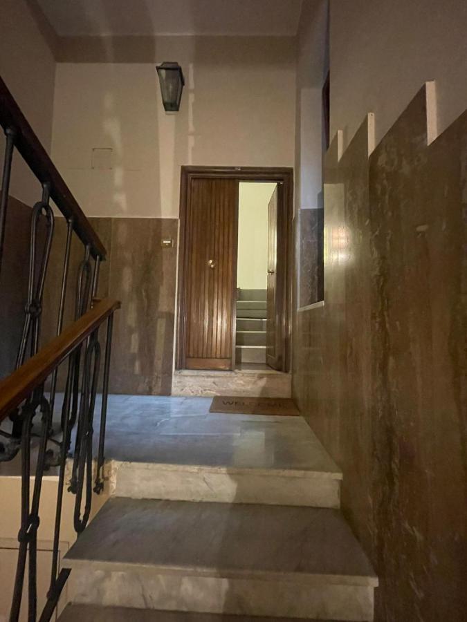 Irex Trevi Fountain Private Apartment
