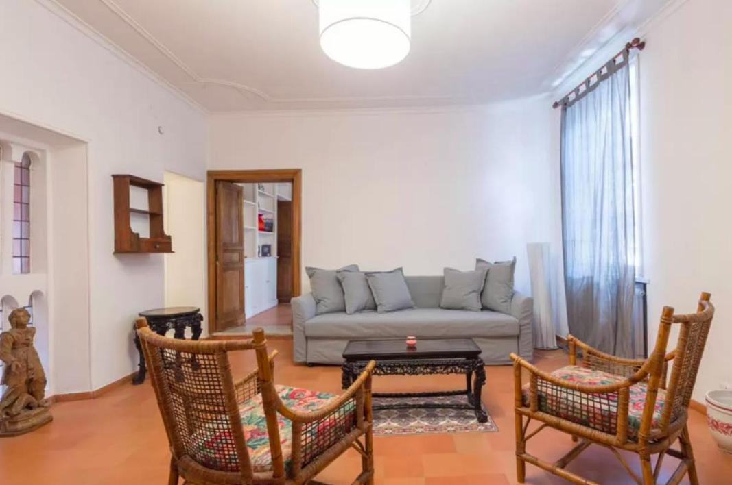 Pantheon Luxury Terrace Leilighet