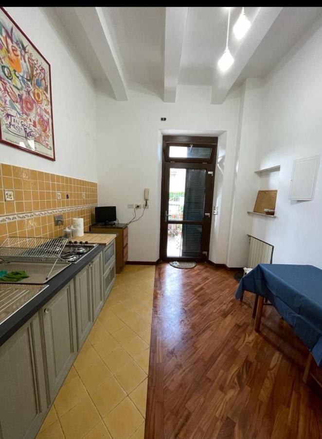 Apartment Privato Accanto Studi Televisivi *