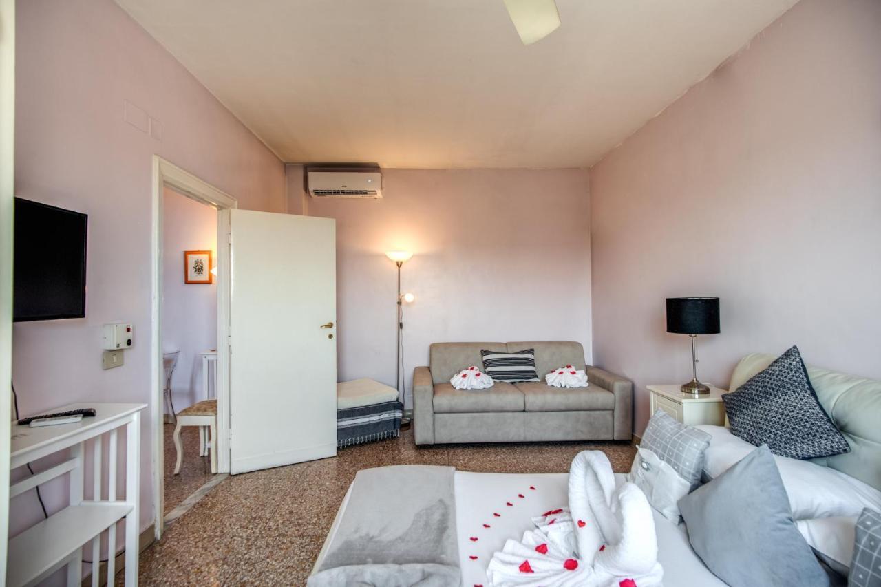 Apartment Colonna - San Giovanni Rom