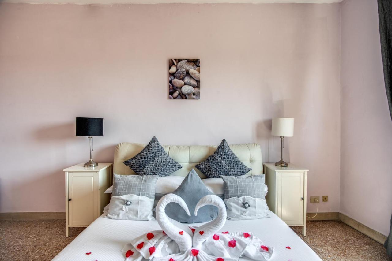Apartment Colonna - San Giovanni Rom