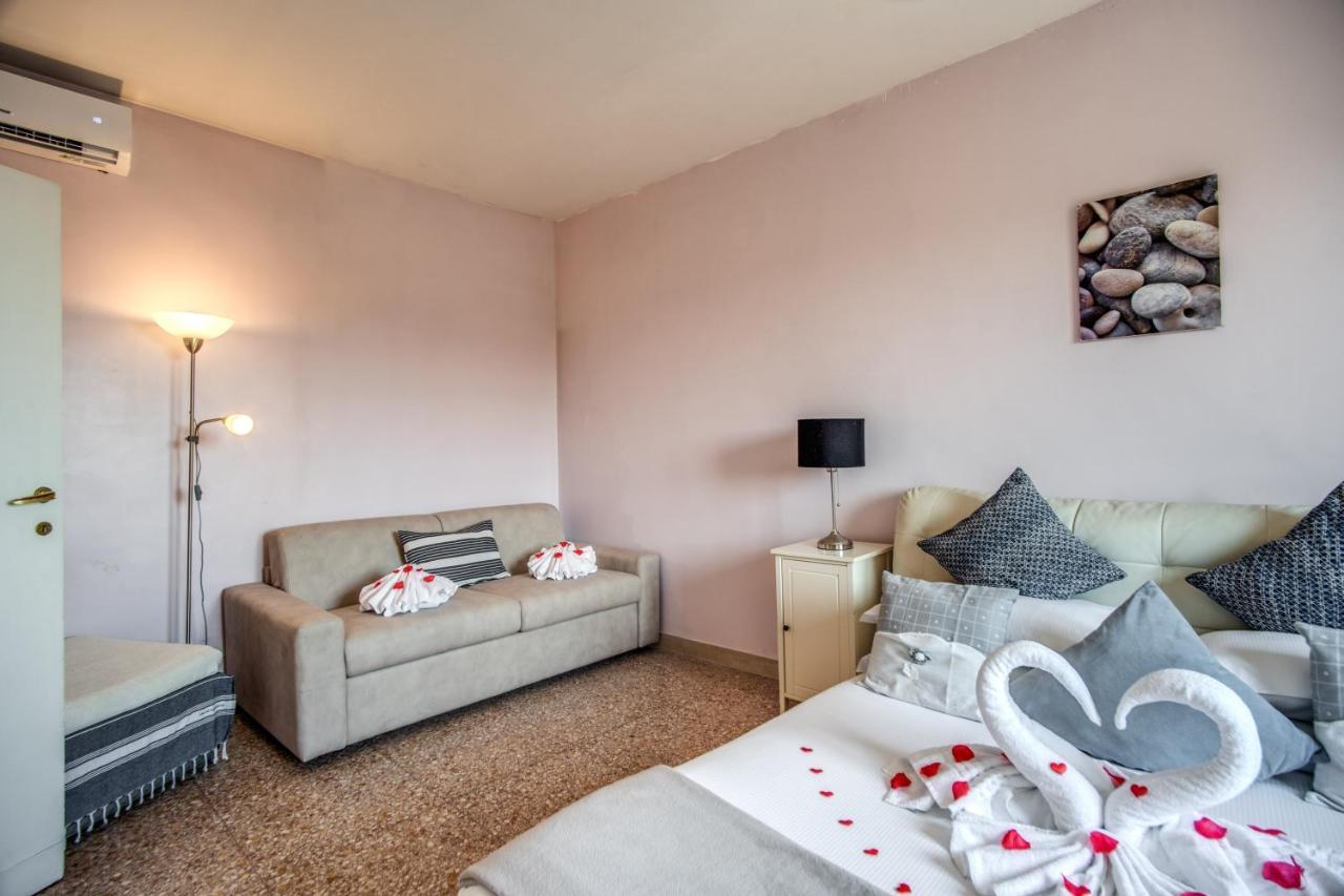 Apartment Colonna - San Giovanni Rom