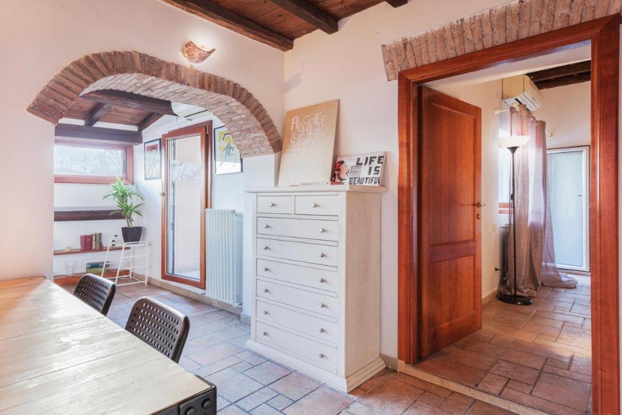 Grottini Charme Penthouse ~ Historic Center Apartamento Roma