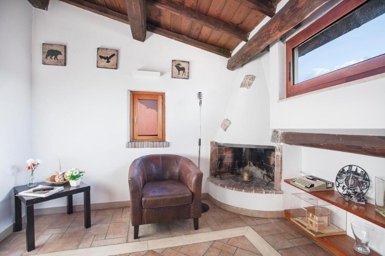 Grottini Charme Penthouse ~ Historic Center * Roma