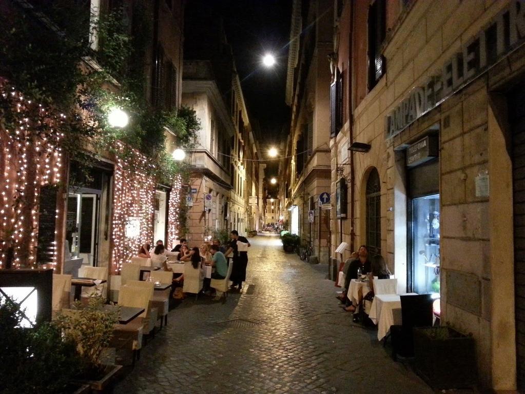 La Lumiere Di Piazza Di Spagna Roma