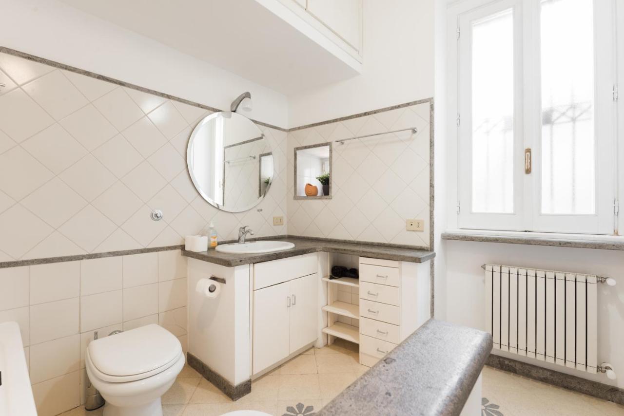 Via Del Teatro Pace Apartment Rome