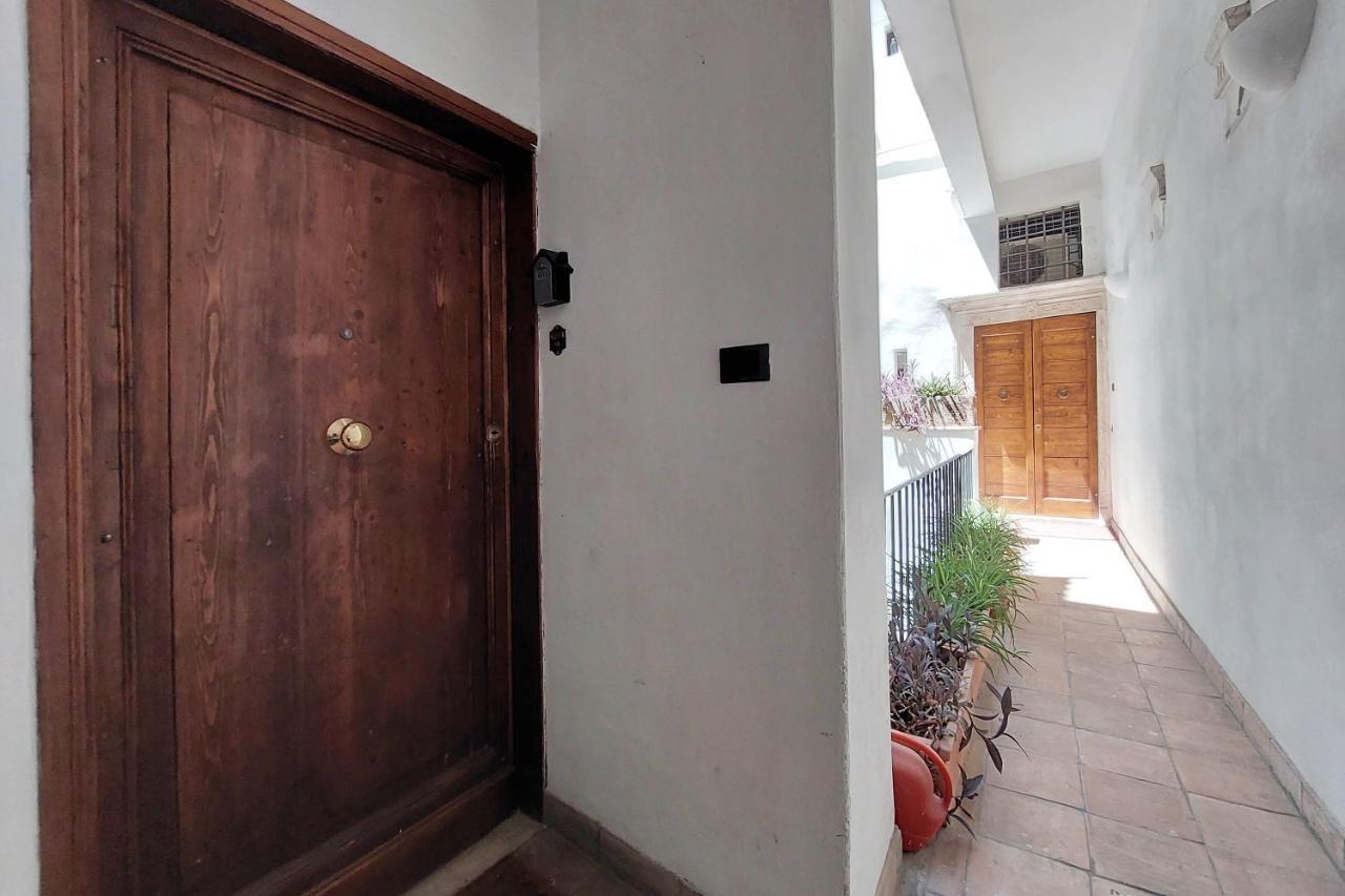 Campo De' Fiori Cute Apartamento *