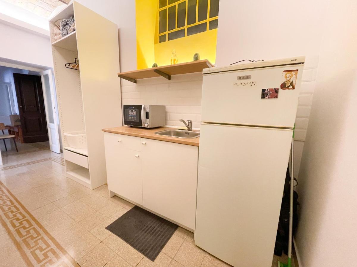 Apartment Cairoli Boutique Rom