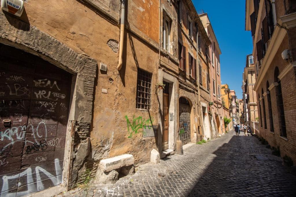 Maison Del Colosseo Apartment